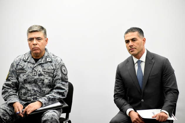 Mexico s Secretary of Security, Omar Garcia Harfuch News Conference Secretary of Security and Citizen Protection, Omar Garcia Harfuch and the Commander of the National Guard, Guillermo Briseno Lobera, during a press conference for the latest arrests in the State of Morelos, related to extortion and organized crime. on May 20, 2026 in Mexico City, Mexico. (Photo by Luis Barron Eyepix Group). Copyright: xLuisxBarronx xEyepixxGroupx LB_20052026_184555