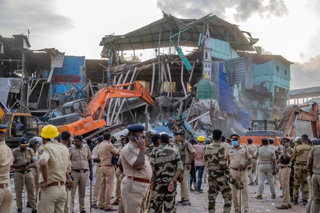 MUMBAI, INDIA - MAY 20: Heavy police deployment on the second day of an anti-encroachment drive at Garib Nagar slum on railway land on May 20, 2026 in Mumbai, India. (Photo by Satish Bate Hindustan Times) Second Day Of Demolition Drive At Bandra Garib Nagar