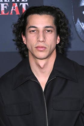 Benjamin Norris bei der Premiere des Kinofilms Corporate Retreat im AMC Burbank 16. Burbank, 20.05.2026 *** Benjamin Norris at the premiere of the movie Corporate Retreat at AMC Burbank 16 Burbank, 20 05 2026 Foto:xD.xStarbuckx xFuturexImagex retreat_6532
