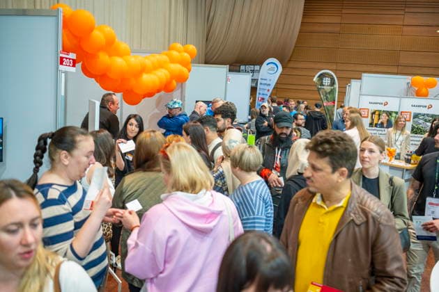 In der Saarbrücker Saarlandhalle findet am Donnerstag (21.5.2026) die Karrieremesse Job und Weiterbildung der Arbeitsagentur statt. Über 100 Aussteller sind mit einem Stand vertreten. *** On Thursday 21 5 2026, the Saarlandhalle in Saarbrücken will host the Job and Training Career Fair organized by the Employment Agency Over 100 exhibitors will be represented with a stand bub