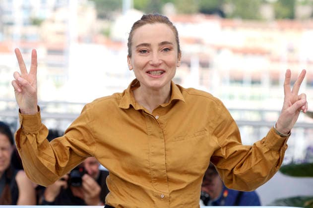 Sandrine Blancke at the photocall for the feature film Notre salut A Man of His Time at the Festival de Cannes 2026 79 Cannes International Film Festival at the Palais des Festivals Cannes, 21 05 2026 Foto:xD.xBedrosianx xFuturexImagex salut_6544