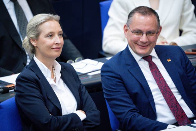 Deutscher Bundestag, 80. Plenarsitzung Alice Weidel (AfD) gemeinsam mit Tino Chrupalla (AfD) im Plenum bei der 80. Sitzung des Deutschen Bundestag in Berlin, 21.05.2026 Berlin Berlin Deutschland *** German Bundestag, 80th plenary session Alice Weidel AfD together with Tino Chrupalla AfD in the plenary at the 80th session of the German Bundestag in Berlin, 21 05 2026 Berlin Berlin Germany