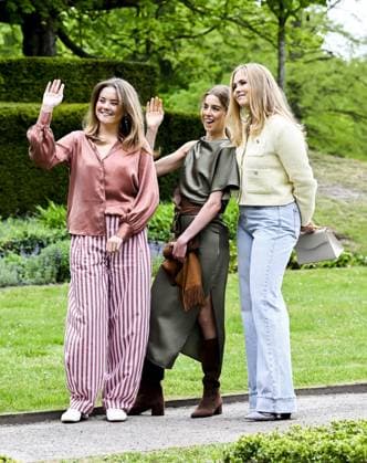 Royal Family Spring Photo Session - The Hague Princess Amalia, Princess Ariane and Princess Alexia during spring photo session 2026 at Clingendael in The Hague, Netherlands on May 21, 2026. Photo by NL Beeld Patrick van Emst Bruno Press ABACAPRESS.COM The Hague Netherlands  Copyright: xBrunoxPress ABACAx