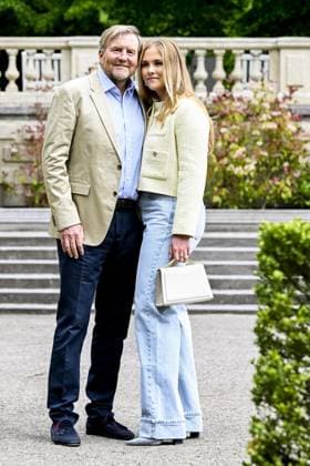Den Haag, The Netherlands, 2026-05-21 11:53:02 THE HAGUE, 21-05-2026, Clingendael Spring Royal House photo session 2026 at Clingendael in The Hague PHOTO: NLBeeld Patrick van EmstIn the photo: King Willem-Alexander with Princess Amalia Credit: NL Beeld Patrick van Emst  Copyright: xx x