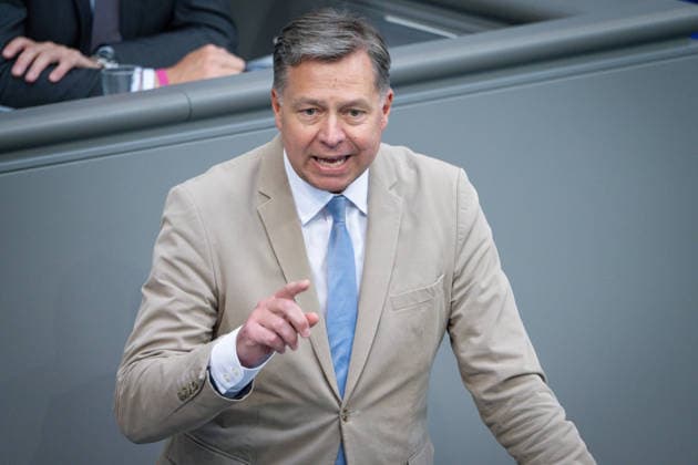 Deutscher Bundestag, 80. Plenarsitzung Stephan Mayer (CSU) im Portrait bei seiner Rede zum Tagesordnungspunkt Zusammenhalt durch Engagement - Ehrenamt bei der 80. Sitzung des Deutschen Bundestag in Berlin, 21.05.2026 Berlin Berlin Deutschland *** German Bundestag, 80th plenary session Stephan Mayer CSU in portrait during his speech on the agenda item Cohesion through commitment Volunteering at the 80th session of the German Bundestag in Berlin, 21 05 2026 Berlin Berlin Germany