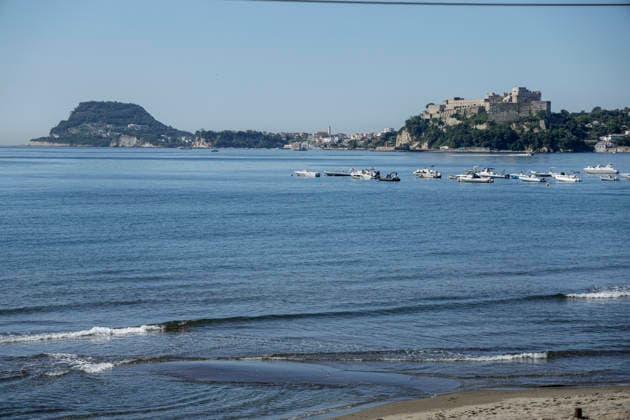 Bacoli, earthquake 4.4 Bacoli: following this morning™s earthquake at 5.50am, there are no major issues in the town; only in Via Ercole has a cornice fallen from a building. In photo the area where the earthquake struck in the waters off Bacoli _BPH5910 Copyright: xAntonioxBalascox