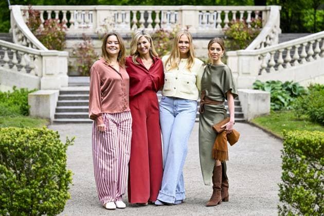 Den Haag, The Netherlands, 2026-05-21 11:53:25 THE HAGUE, 21-05-2026, Clingendael Spring Royal House photo session 2026 at Clingendael in The Hague PHOTO: NLBeeldIn the photo: Queen Maxima with her daughters Princess Amalia, Princess Ariane and Princess Alexia Credit: NL Beeld Patrick van Emst  Copyright: xx x