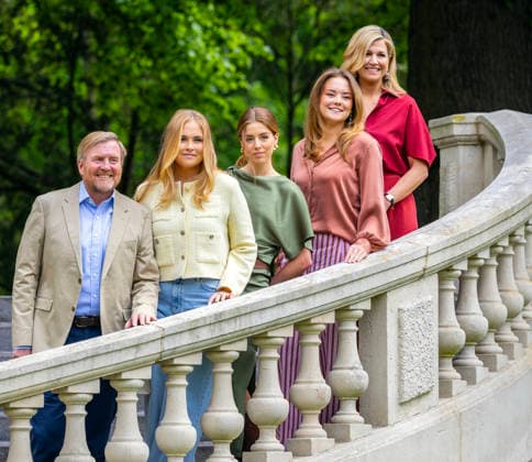 21-05-2026 Clingendaal Queen Maxima and King Willem-Alexander with Princess Amalia and Princess Alexia and Princess Ariane pose for the media during the annual photo session in the Hollandse Tuin in parc Clingendael in The Hague. Â  Copyright: xPPEx