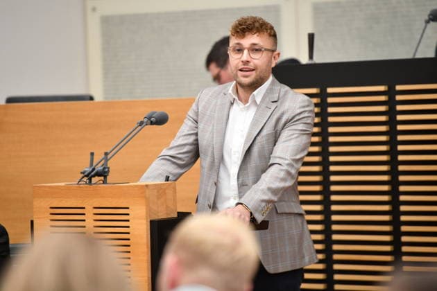 Es fand die Plenarsitzung im Saarbrücker Landtag am Mittwoch (20.05.2026) statt. Im Bild: Pascal Arweiler, MdL (SPD) *** The plenary session took place in the Saarbrücken state parliament on Wednesday 20 05 2026 In the picture Pascal Arweiler, MdL SPD bub