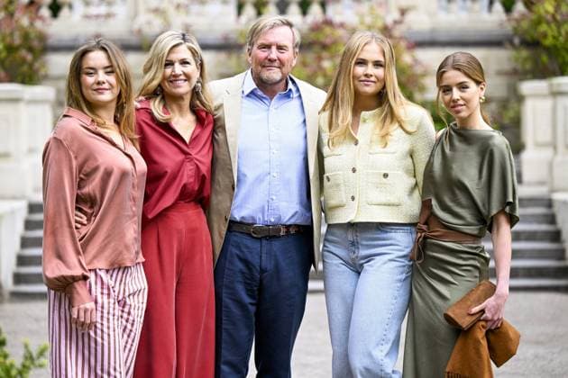 Royal Family Spring Photo Session - The Hague King Willem-Alexander and Queen Maxima with their daughters Princess Amalia, Princess Ariane and Princess Alexia during spring photo session 2026 at Clingendael in The Hague, Netherlands on May 21, 2026. Photo by NL Beeld Patrick van Emst Bruno Press ABACAPRESS.COM The Hague Netherlands  Copyright: xBrunoxPress ABACAx