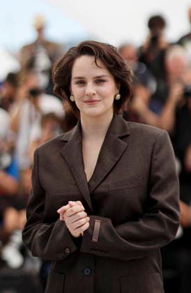 Noémie Merlant at the Roma Elastica photocall at the 79th International Film Festival in Cannes, France, May 21, 2026 Jacovides Moreau Bestimage Roma Elastica photocall at the 79th annual Cannes Film Festival at Palais des Festivals on May 21, 2026 in Cannes, France Cannes France  Copyright: xJACOVIDES-MOREAUx xBESTIMAGExJACOVIDES-MOREAUx xBESTIMAGEx