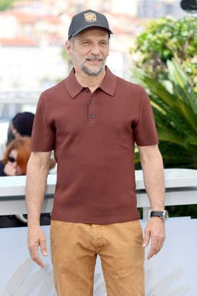 Mathieu Kassovitz beim Photocall zum Kinofilm La bataille de Gaulle: L Ã¢ge de fer De Gaulle: Tilting Iron auf dem Festival de Cannes 2026 79. Internationale Filmfestspiele von Cannes am Palais des Festivals. Cannes, 21.05.2026 *** Mathieu Kassovitz at the photocall for the feature film La bataille de Gaulle L Ã¢ge de fer De Gaulle Tilting Iron at the Festival de Cannes 2026 79 Cannes International Film Festival at the Palais des Festivals Cannes, 21 05 2026 Foto:xD.xBedrosianx xFuturexImagex bataille_6517
