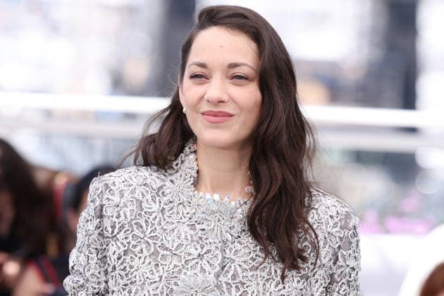 Cannes - Roma Elastica JD Marion Cotillard attending the Photocall of the movie Roma Elastica during the 79th Cannes Film Festival in Cannes, France on May 21, 2026. Photo by Jerome Domine ABACAPRESS.COM Cannes France  Copyright: xDominexJerome ABACAx