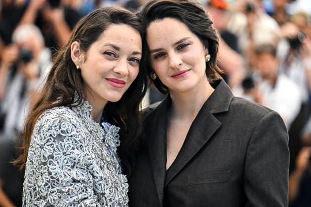 79ème Festival International du Film de Cannes Photocall of the film Roma Elastica 79th International Film Festival of Cannes Photocall of the film Roma Elastica 456582 2026 05 21 Cotillard, Marion Merlant, Noémie  Copyright: xSergexArnalx xStarfacex STAR_456582_012