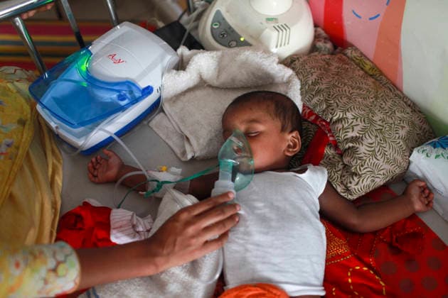 May 21, 2026, Dhaka, Dhaka, Bangladesh: Children suffering from measles receive treatment at a hospital in Dhaka, Bangladesh, on May 21, 2026, as the country faces a growing outbreak. Dhaka Bangladesh - ZUMAj163 20260521_zip_j163_029 Copyright: xAbuxSufianxJewelx