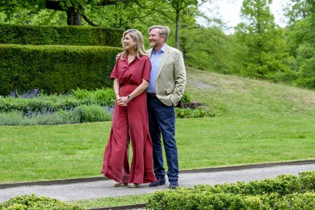 King Willem-Alexander Queen Maxima At Clingendael Spring Royal House Photo Session - The Hague King Willem-Alexander and Queen Maxima attend the Clingendael Spring Royal House photo session 2026 at Clingendael in The Hague, Netherlands on May 21, 2026. Photo by Bruno Press ABACAPRESS.COM The Hague Netherlands  Copyright: xBrunoxPress ABACAx