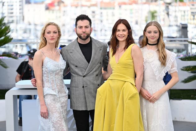 79th Cannes Film Festival: Victorian Psycho photocall CANNES, FRANCE - MAY 21: US actress Maika Monroe, US producer Zachary Wigon, British actress Ruth Wilson and British actress Evie Templeton pose during a photocall for the film Victorian Psycho at the 79th edition of the Cannes Film Festival in Cannes, France on May 21, 2026. Mustafa Yalcin Anadolu Cannes France. Editorial use only. Please get in touch for any other usage.  Copyright: x2026xAnadoluxMustafaxYalcinx