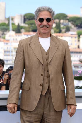 79ème Festival International du Film de Cannes Photocall du film La bataille De Gaulle lâge de fer 79th Cannes Film Festival Photocall with cast of the film La bataille De Gaulle lage de fer Simon Abkarian 456589 2026 05 21 Cannes France  Copyright: xIsabellexVautierx xStarfacex STAR_456589_036