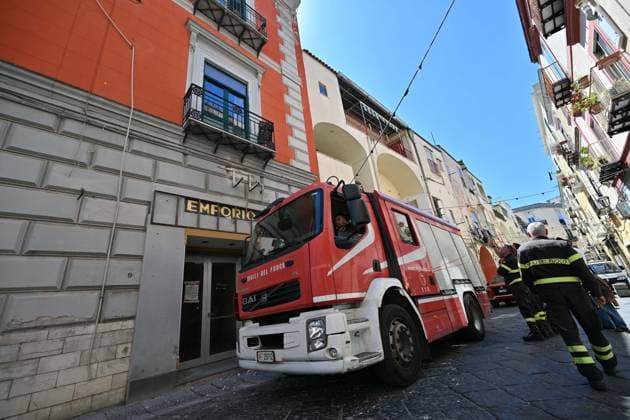IPA84936562 - Bacoli. Earthquake tremor at 5:30 a.m. with epicenter Bacoli  Copyright: xFelicexDexMartinox xFelicexDexMartinox 84936562