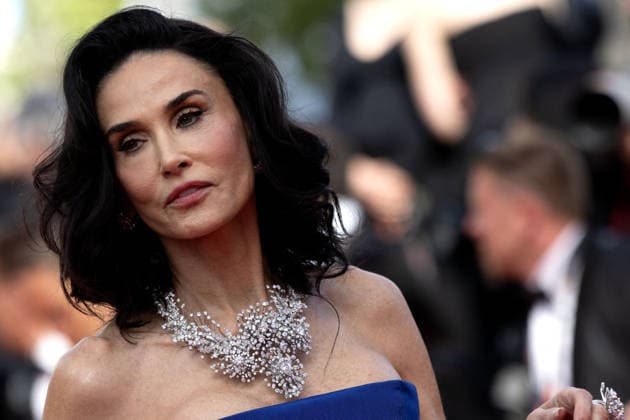 Demi Moore Montée des marches du film La bola negra lors du 79ème Festival International du Film de Cannes, le 21 mai 2026 Olivier Borde Bestimage Red carpet for La bola negra at the 79th Cannes International Film Festival on May 21, 2026 Cannes France  Copyright: xOLIVIERxBORDEx xBESTIMAGExOLIVIERxBORDEx xBESTIMAGEx