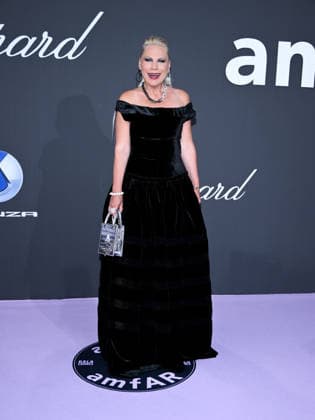IPA84941999 - Cannes, 79th Cannes Film Festival 2025 - evening 10. amfAR Gala. Pictured: Corina Larpin  Copyright: xTerenghi Ipa-Agency.netx xPoolxPhotoxEventsx07x 84941999