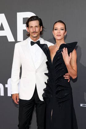 Jarrod Scott et Brioney Prier Photocall of the gala amfAR 2026 by Chopard at the Hôtel du Cap Eden Roc in Antibes, during the 79th Cannes International Film Festival On May 21, 2026 Jacovides Moreau Bestimage Photocall of the gala amfAR 2026 by Chopard during the 79th Cannes International Film Festival On May 21, 2026 in Cannes, France Cannes France  Copyright: xJACOVIDES-MOREAUx xBESTIMAGExJACOVIDES-MOREAUx xBESTIMAGEx