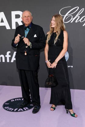 Jean Pigozzi, Eddie Mitsou Photocall of the gala amfAR 2026 by Chopard at the Hôtel du Cap Eden Roc in Antibes, during the 79th Cannes International Film Festival On May 21, 2026 Jacovides Moreau Bestimage Photocall of the gala amfAR 2026 by Chopard during the 79th Cannes International Film Festival On May 21, 2026 in Cannes, France Cannes France  Copyright: xJACOVIDES-MOREAUx xBESTIMAGExJACOVIDES-MOREAUx xBESTIMAGEx