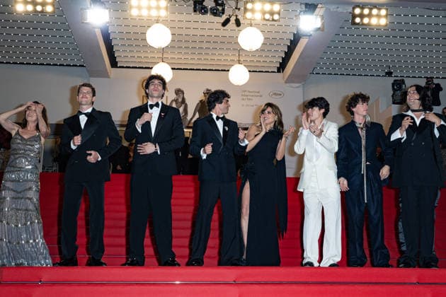 Cannes La Bola Negra Screening NG Lola Duenas, Miguel Bernardeau, Guitarricadelafuente, Javier Ambrossi, Javier Calvo, Penelope Cruz, Milo Quifes and Carlos Gonzalez attending the ‘La Bola Negra’ Screening and Red Carpet at Palais Des Festivals in Cannes, France on May 21 2026 as part of the 79th Cannes Film Festival. Photo by Nicolas Genin ABACAPRESS.COM Cannes France  Copyright: xGeninxNicolas ABACAx
