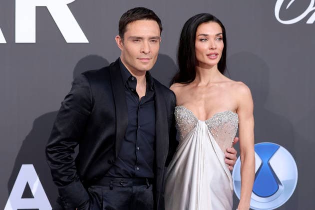 Ed Westwick with wife Amy Jackson at the 32 amfAR Gala Cannes as part of the Festival de Cannes 2026 79 Cannes International Film Festival at the HÃ tel du Cap Eden Roc Antibes, 21 05 2026 Foto:xD.xBedrosianx xFuturexImagex amfar_6613
