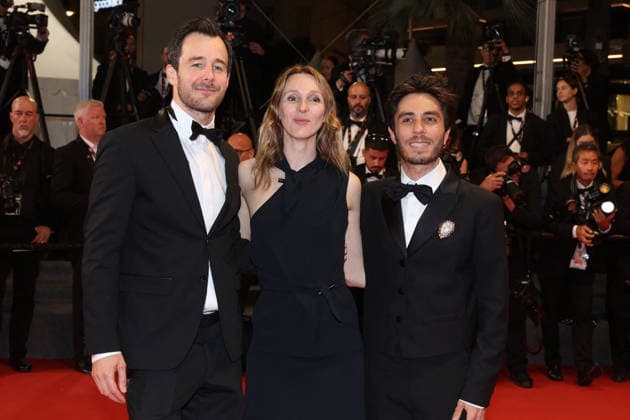 Bertrand Usclat, Pauline Clément, Martin Darondeau Montée des marches du film Coward lors du 79ème Festival International du Film de Cannes, le 21 mai 2026 Jacovides Moreau Bestimage Red carpet for Coward at the 79th Cannes International Film Festival on May 21, 2026 Cannes France  Copyright: xJACOVIDES-MOREAUx xBESTIMAGExJACOVIDES-MOREAUx xBESTIMAGEx