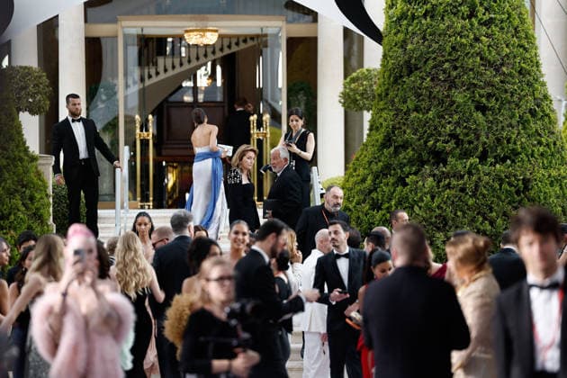 Cecilia et Richard Attias Photocall of the gala amfAR 2026 by Chopard at the Hotel du Cap Eden Roc in Antibes, during the 79th Cannes International Film Festival On May 21, 2026 in Cannes, France Cap dAntibes France Jacovides Moreau Bestimage Photocall of the gala amfAR 2026 by Chopard during the 79th Cannes International Film Festival On May 21, 2026 in Cannes, France Cap dAntibes France  Copyright: xJACOVIDES-MOREAUx xBESTIMAGExJACOVIDES-MOREAUx xBESTIMAGEx