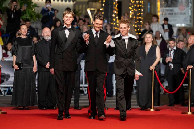 Cannes Coward Red Carpet EB Valentin Campagne, Lukas Dhont and Emmanuel Macchia attend the Coward screening during the 79th annual Cannes Film Festival at Palais des Festivals on May 21, 2026 in Cannes, France. Photo by Eliot Blondet ABACAPRESS.COM Cannes France France  Copyright: xBlondetxEliot ABACAx