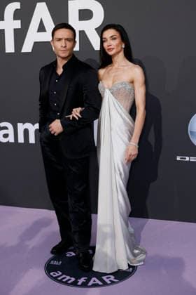 Cannes amfAR Gala Cannes 2026 MP CAP D ANTIBES, FRANCE - MAY 21: Ed Westwick, Amy Jackson attends the amfAR Gala Cannes 2026 presented by Chopard at Hotel du Cap-Eden-Roc on May 21, 2026 in Cap d Antibes, France. Photo by Marco Piovanotto Abacapress.com Antibes France  Copyright: xPiovanottoxMarco ABACAx