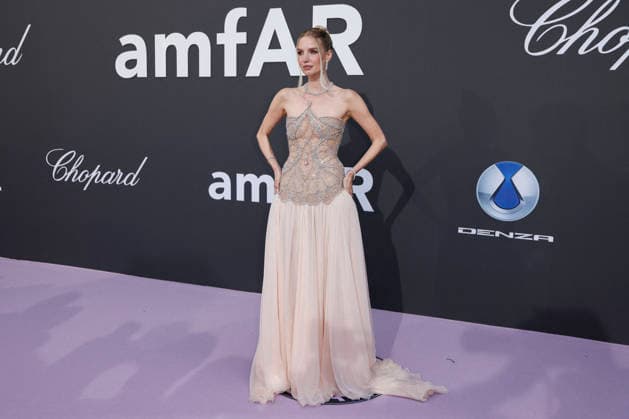 Cannes amfAR Gala Cannes 2026 MP CAP D ANTIBES, FRANCE - MAY 21: Leonie Hanne attends the amfAR Gala Cannes 2026 presented by Chopard at Hotel du Cap-Eden-Roc on May 21, 2026 in Cap d Antibes, France. Photo by Marco Piovanotto Abacapress.com Antibes France  Copyright: xPiovanottoxMarco ABACAx