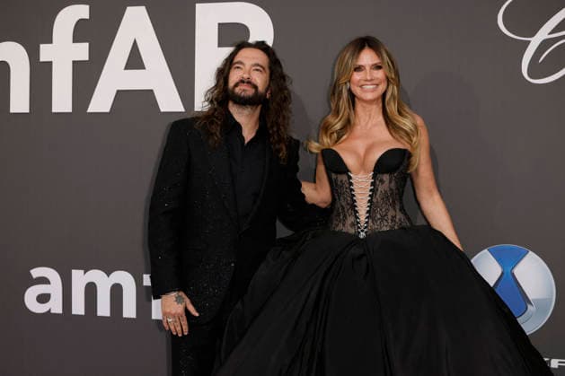 Cannes amfAR Gala Cannes 2026 MP CAP D ANTIBES, FRANCE - MAY 21: Tom Kaulitz, Heidi Klum, Henry Kaulitz attends the amfAR Gala Cannes 2026 presented by Chopard at Hotel du Cap-Eden-Roc on May 21, 2026 in Cap d Antibes, France. Photo by Marco Piovanotto Abacapress.com Antibes France  Copyright: xPiovanottoxMarco ABACAx