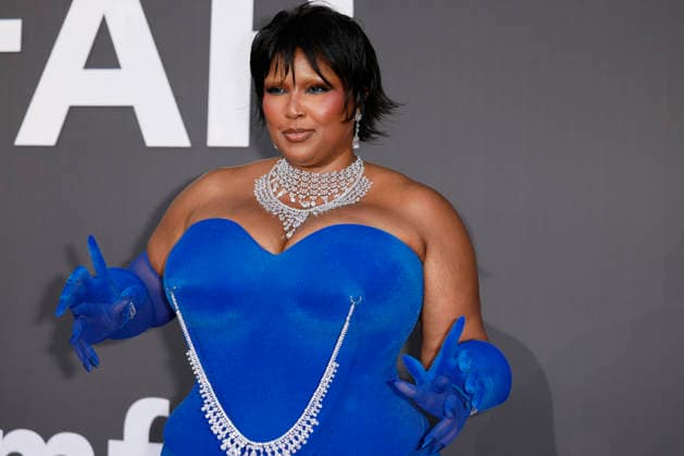 Cannes amfAR Gala Cannes 2026 MP CAP D ANTIBES, FRANCE - MAY 21: Lizzo attends the amfAR Gala Cannes 2026 presented by Chopard at Hotel du Cap-Eden-Roc on May 21, 2026 in Cap d Antibes, France. Photo by Marco Piovanotto Abacapress.com Antibes France  Copyright: xPiovanottoxMarco ABACAx