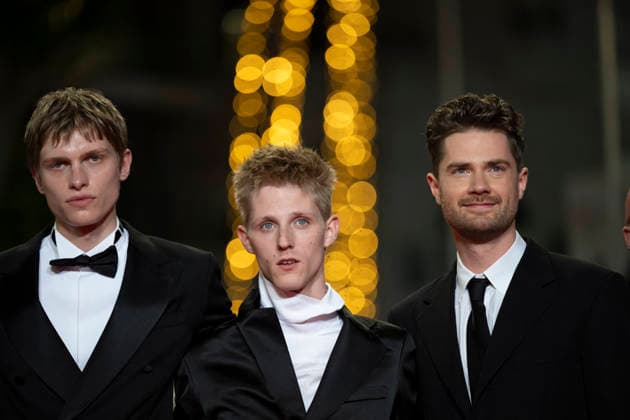 Cannes Coward Red Carpet EB Valentin Campagne, Lukas Dhont and Emmanuel Macchia attend the Coward screening during the 79th annual Cannes Film Festival at Palais des Festivals on May 21, 2026 in Cannes, France. Photo by Eliot Blondet ABACAPRESS.COM Cannes France France  Copyright: xBlondetxEliot ABACAx
