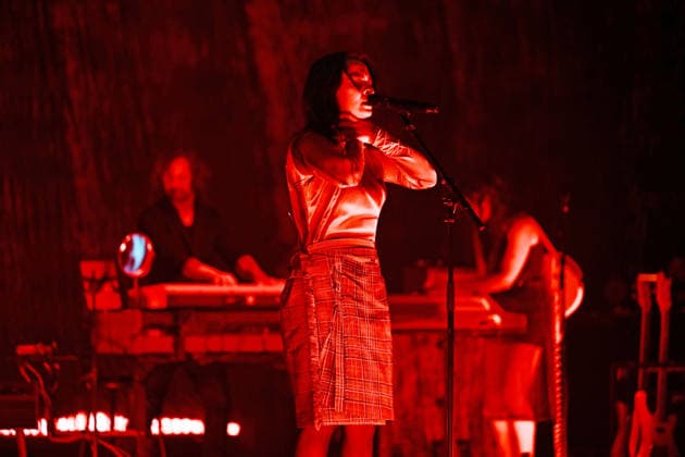 Mitski performing at Royal Albert Hall LONDON, ENGLAND - MAY 21: Mitski (Mitsuki Laycock) performing at Royal Albert Hall on May 21, 2026 in London, England. CAP MAR MAR Great Britain UK Copyright: xMartinxHarris CapitalxPicturesx