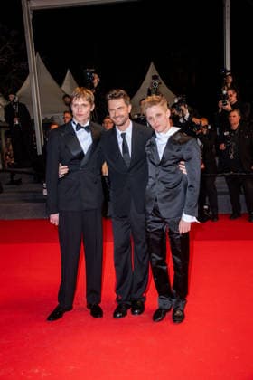 79th Cannes Film Festival Red Carpet of the movie -Coward- Palais des Festivals - Cannes, France Emmanuel Macchia;Lukas Dhont;Valenitn Campagne 79th Cannes Film Festival Red Carpet of the movie -Coward- Palais des Festivals - Cannes, France 21st May 2026 SGPItalia id 134688_118 *Not Exclusive  Copyright: xSGPx
