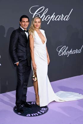 79th Cannes Film Festival amfAR red carpet - part 1 Eden Roc Hotel - Cap d™Antibes, France Benjamin Larretche;Petra Nemcova 79th Cannes Film Festival amfAR red carpet - part 1 Eden Roc Hotel - Cap d™Antibes, France 21st May 2026 SGPItalia id 134688_119 *Not Exclusive  Copyright: xALFONSOxCATALANO SGPITALIAx