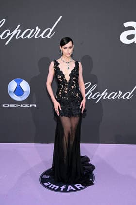 79th Cannes Film Festival amfAR red carpet - part 1 Eden Roc Hotel - Cap d™Antibes, France Sofia Carson 79th Cannes Film Festival amfAR red carpet - part 1 Eden Roc Hotel - Cap d™Antibes, France 21st May 2026 SGPItalia id 134688_119 *Not Exclusive  Copyright: xALFONSOxCATALANO SGPITALIAx