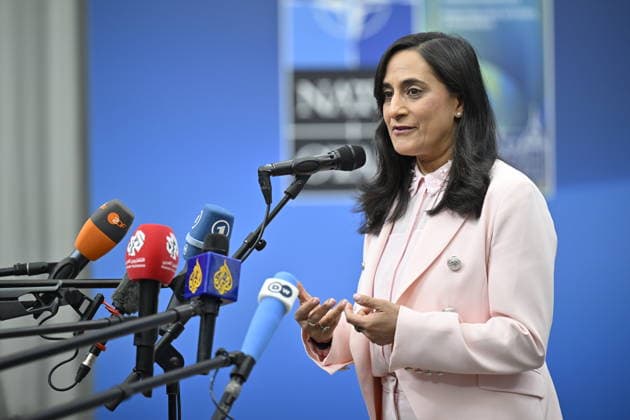 HELSINGBORG , SVERIGE 20260522 Kanadas utrikesminister Anita Anand vid fredagens doorstep pa NATO:s utrikesministermöte pa Sea U i Helsingborg. HELSINGBORG SVERIGE x50090x *** HELSINGBORG , SWEDEN 20260522 Canadian Foreign Minister Anita Anand at Fridays doorstep at the NATO Foreign Ministers Meeting at Sea U in Helsingborg HELSINGBORG SWEDEN x50090x  Copyright: xJohanxNilsson TTx NATOS UTRIKESMINISTERMÖTE HELSINGBORG GchHzjm3oWM