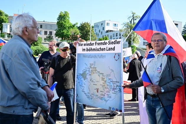 A manifestation happening Nema barikada (Dumb Barricade) to express opposition to the Sudeten German Congress in Brno, Czech Republic, on May 22, 2026. (CTKxPhoto VaclavxSalek) CTKPhotoP2026052201815  CTKPhotoP2026052201815