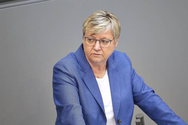 Berlin, Deutschland, 22.05.2026: Deutscher Bundestag: 81. Bundestagssitzung: Frauke Heiligenstadt, SPD *** Berlin, Germany, 22 05 2026 German Bundestag 81 Bundestag session Frauke Heiligenstadt, SPD Copyright: xdtsxNachrichtenagenturx dts_119879