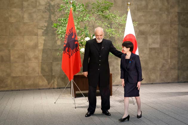 May 22, 2026, Tokyo, Japan: (L to R) Albanian Prime Minister Edi Rama meets with Japanese Prime Minister Sanae Takaichi at the prime minister s official residence in Tokyo. Prime Minister Rama is currently in Japan on an official working visit. Tokyo Japan - ZUMAm191 20260522_aap_m191_002 Copyright: xRodrigoxReyesxMarinx