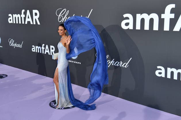 Emma Thynn and Marchioness of Bath at the 32 amfAR Gala 210526