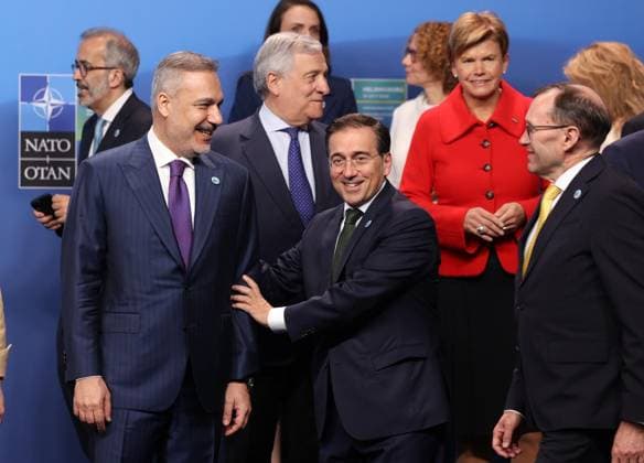 NATO Foreign Ministers Meeting HELSINGBORG, SWEDEN - MAY 22: (----EDITORIAL USE ONLY - MANDATORY CREDIT - TURKISH FOREIGN MINISTRY HANDOUT - NO MARKETING NO ADVERTISING CAMPAIGNS - DISTRIBUTED AS A SERVICE TO CLIENTS----) Turkish Foreign Minister Hakan Fidan and Spanish Foreign Minister Jose Manuel Albares attend a family photo ahead of the NATO Foreign Ministers Meeting in Helsingborg, Sweden on May 22, 2026. Turkish Foreign Ministry Anadolu Helsingborg Sweden. Editorial use only. Please get in touch for any other usage.  Copyright: x2026xAnadoluxTurkishxForeignxMinistryx