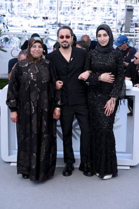 IPA84961187 - Cannes, 79th Cannes Film Festival 2026,photocall of the film Yesterday The Eye Didn t Sleep - Pictured: Kamara Al Mawla, Rakan Mayasi, Rim Al Mawla  Copyright: xTerenghi Ipa-Agency.netx xPoolxPhotoxEventsx07x 84961187