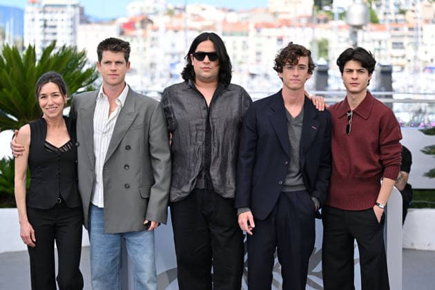 79th Cannes Film Festival: La Bola Negra photocall CANNES, FRANCE - MAY 22: (L to R) Spanish actress Lola Duenas, Spanish actor Miguel Bernardeau, Spanish actor Carlos Gonzalez, Spanish singer-songwriter and guitarist Alvaro Lafuente Calvo and Spanish actor Milo Quifes pose during a photocall for the film La Bola Negra at the 79th edition of the Cannes Film Festival in Cannes, France on May 22, 2026. Mustafa Yalcin Anadolu Paris France. Editorial use only. Please get in touch for any other usage.  Copyright: x2026xAnadoluxMustafaxYalcinx