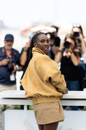 La maîtresse de cérémonie, Eye Haïdara pose lors du 79ème Festival de Cannes le 22 mai 2026 Jacovides Moreau Bestimage Eye Haïdara poses during the Master of Cermony photocall at the 79th annual Cannes Film Festival at Palais des Festivals on May 22, 2026 in Cannes Cannes France  Copyright: xJACOVIDES-MOREAUx xBESTIMAGExJACOVIDES-MOREAUx xBESTIMAGEx